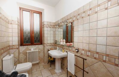 Historic Villa for sale Lisanza, Lombardy, Image 28/44