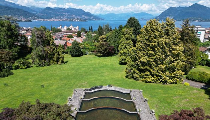 Historic Villa Stresa 2