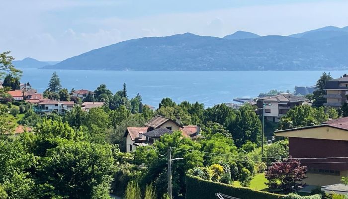 Castle Apartment Verbania 4