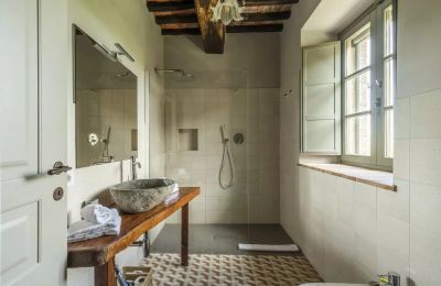 Country House for sale Montepulciano, Tuscany, Bathroom