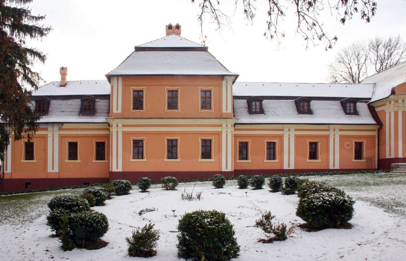 Photos Manor with Chapel in Western Slovakia