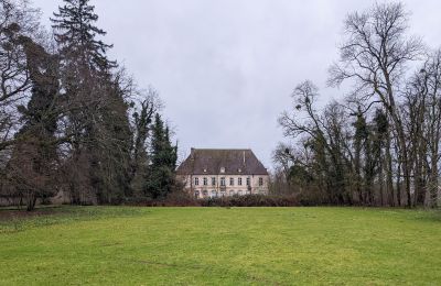 Castle for sale Besançon, Bourgogne-Franche-Comté, Palace Garden