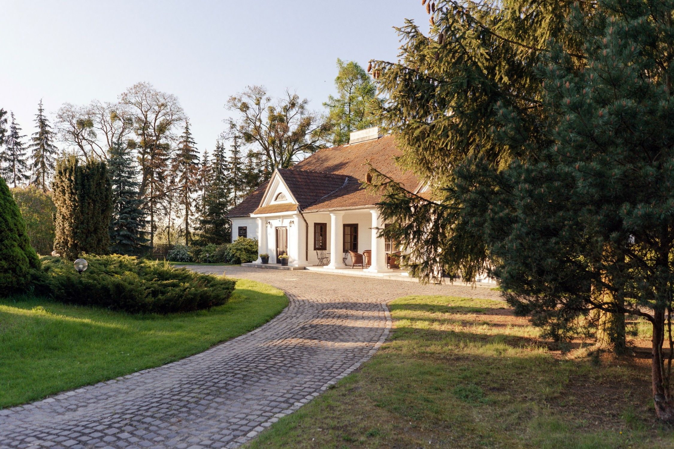 Photos Polish country manor in the northwest of Warsaw