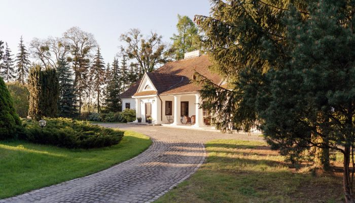 Manor House Trębki Nowe 1