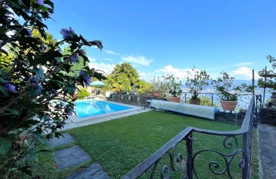 Historic Villa for sale Cannero Riviera, Piemont, Image 28/41