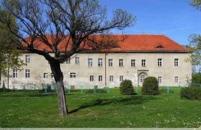 Castle for sale Bielawa, Wolności 92, Lower Silesian Voivodeship, Image 3/7