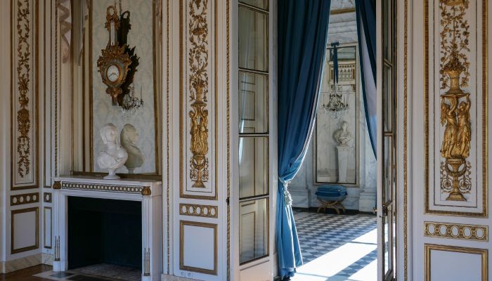 Castle Louveciennes 5