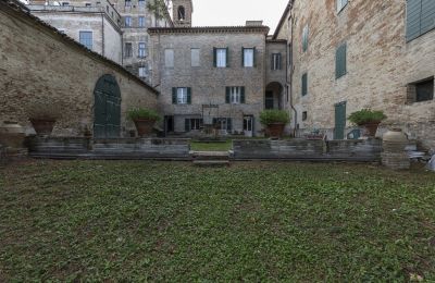 Historic Villa for sale Filottrano, Marche, Image 1/32