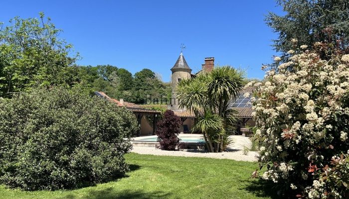 Manor House for sale Vic-en-Bigorre, Occitania,  France