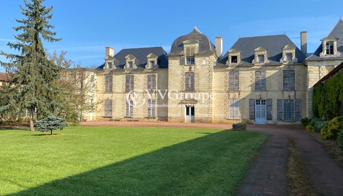 Castle for sale Thouars, New Aquitaine,  France