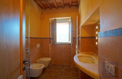 Farmhouse for sale 06029 Valfabbrica, Umbria, Image 41/49