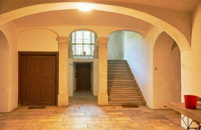 Manor House for sale Carinthia, Entrance Hall