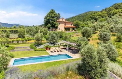 Historic Villa for sale Calenzano, Tuscany, Image 24/28