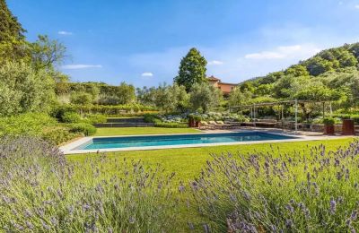 Historic Villa for sale Calenzano, Tuscany, Image 26/28