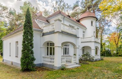 Historic Villa for sale Baniocha, Masovian Voivodeship,, Image 1/4