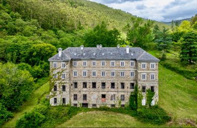 Historic Villa for sale Castropol, Asturias, Image 13/35