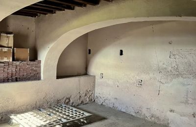 Monastery for sale Pescia, Tuscany, Image 37/47