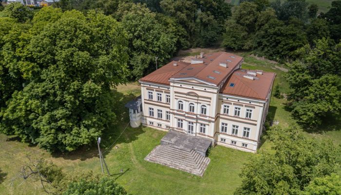 Castle Karszew 2