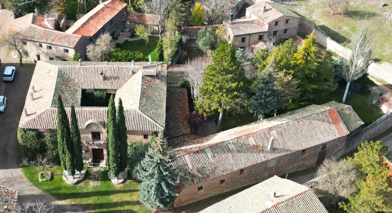 Photos Castilla y León: Castle in medieval village