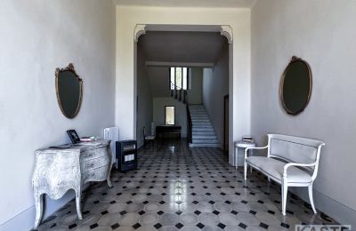 Historic Villa for sale Fauglia, Tuscany, Entrance