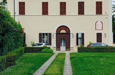 Historic Villa for sale Gavardo, Lombardy, Image 2/45