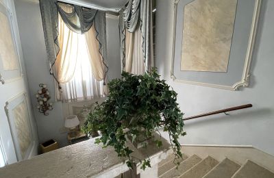 Historic Villa for sale Italy, Image 20/48