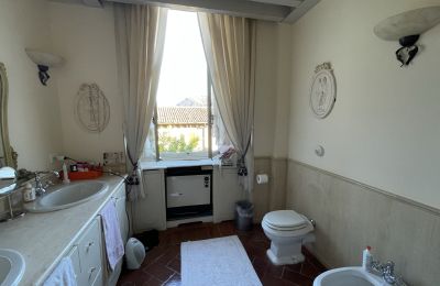 Historic Villa for sale Italy, Image 24/48