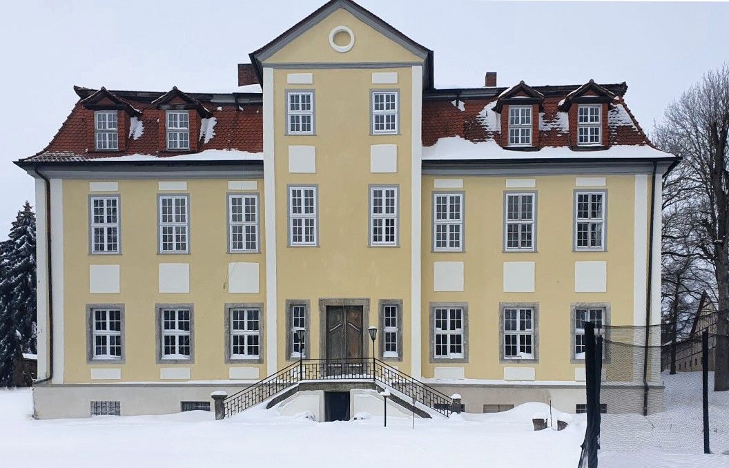 Photos Baroque Castle in Central Germany