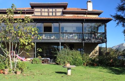 Manor House for sale Parres, Asturias, Back view