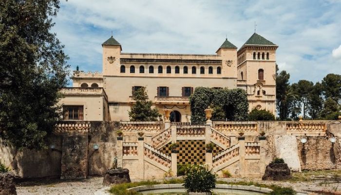 Castle for sale Santa Oliva, Catalonia,  Spain