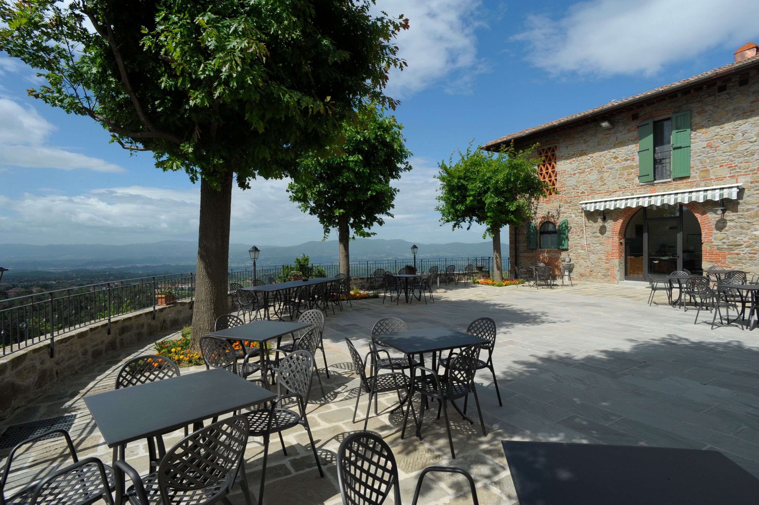 Photos Tuscany country retreat with panoramic views near Firence