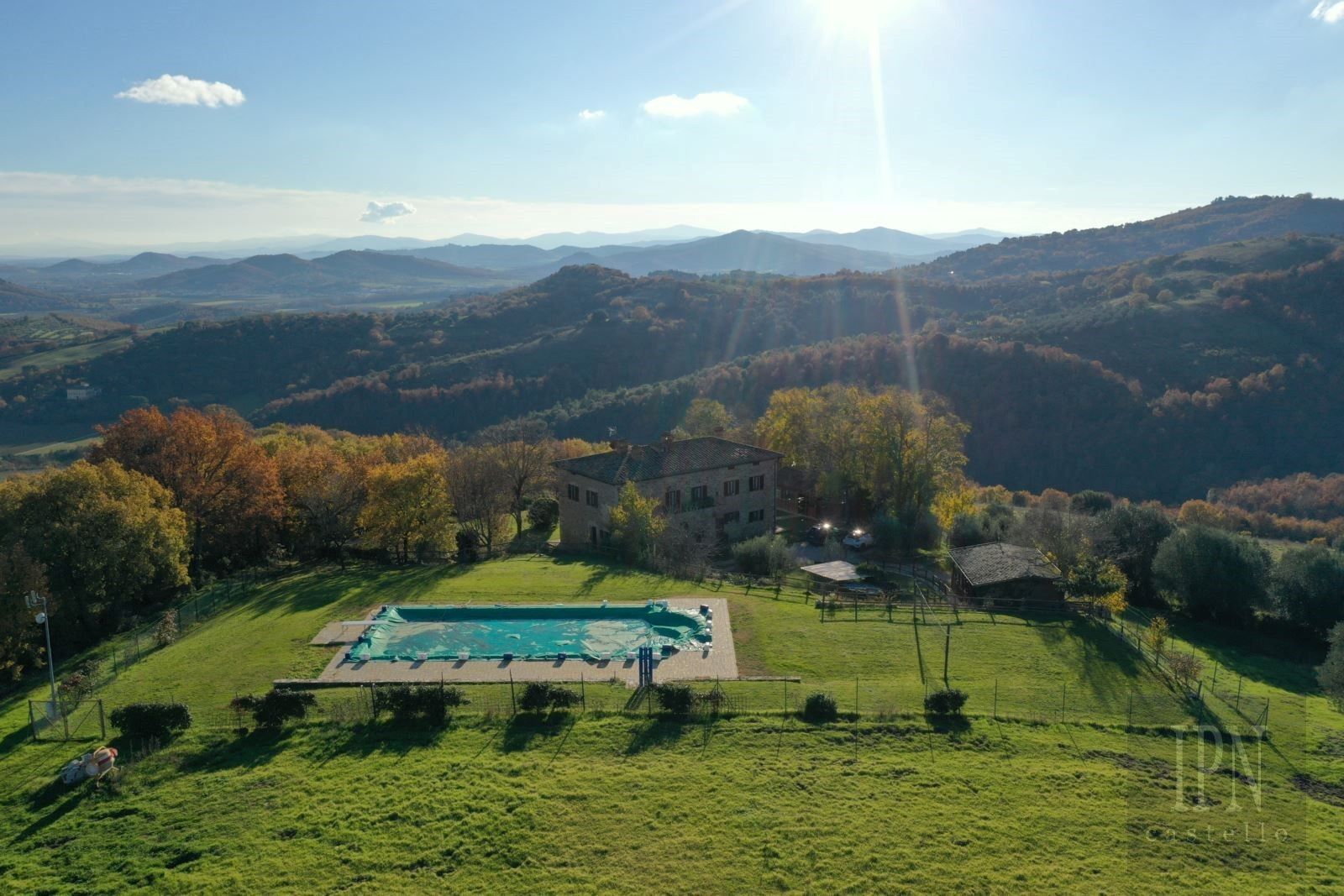 Photos Country house in a panoramic location near Umbertide