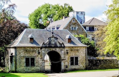 Character properties, Château Thor Near the Belgium-Germany Border