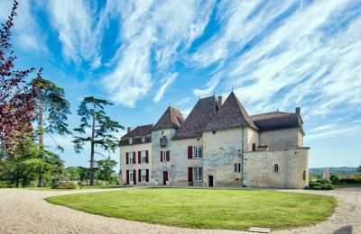 Castle for sale Monségur, New Aquitaine, Exterior View