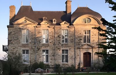 Castle for sale Lamballe, Le Tertre Rogon, Brittany, Image 2/25