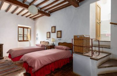 Country House for sale Castellina in Chianti, Tuscany, Image 19/30