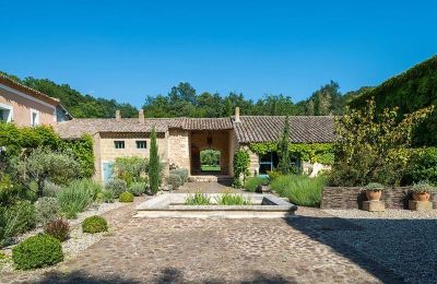 Manor House for sale Uzès, Occitania, Courtyard