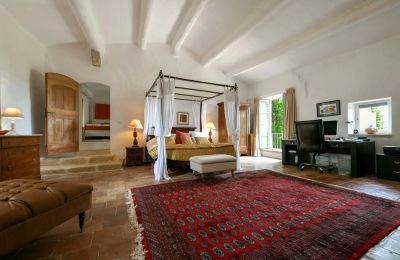 Manor House for sale Uzès, Occitania, Image 28/44