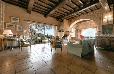 Historic property for sale Uzès, Occitania, Image 9/23