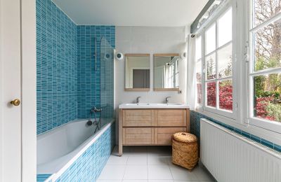 Historic Villa for sale Ville-d'Avray, Ile-de-France, Bathroom