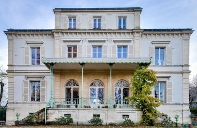 Castle Apartment Meudon, Ile-de-France