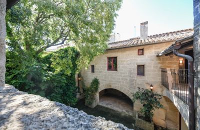 Historic property for sale Uzès, Occitania, Image 13/20