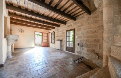 Historic property for sale Uzès, Occitania, Image 8/20