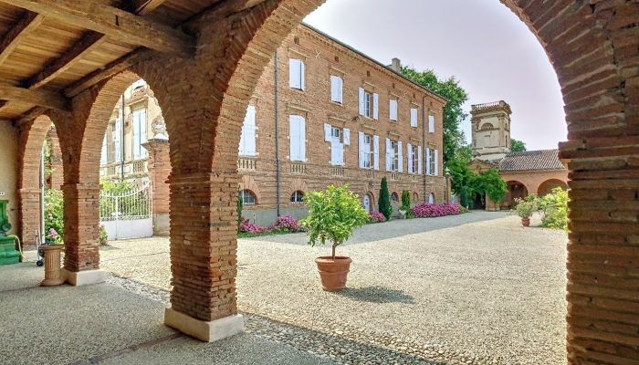 Castle for sale 31000 Toulouse, Occitania,  France