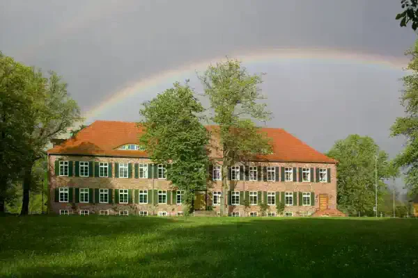 Historic properties, 30 years of commitment to manor houses