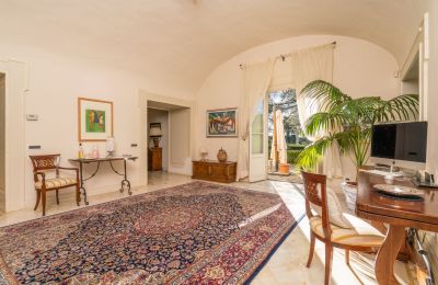 Historic Villa for sale Pistoia, Tuscany, Image 8/41