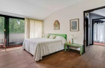 Historic Villa for sale Castelletto Sopra Ticino, Piemont, Bedroom