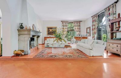 Historic Villa for sale Castelletto Sopra Ticino, Piemont, Image 18/38