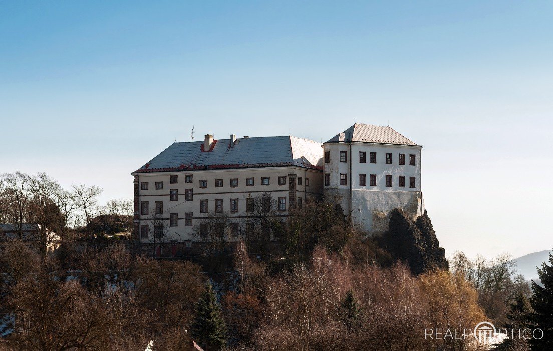 Palace in Milešov, Milešov