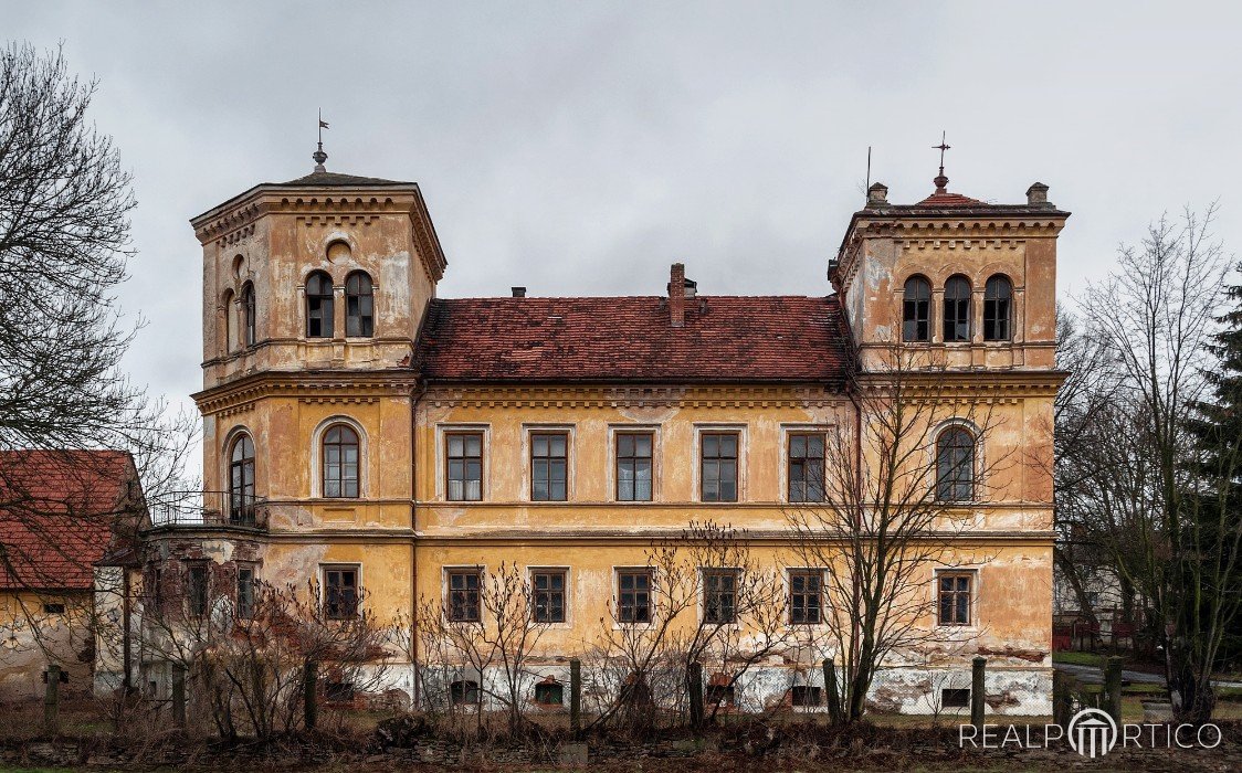 Manor in Nový Čestín, Nový Čestín